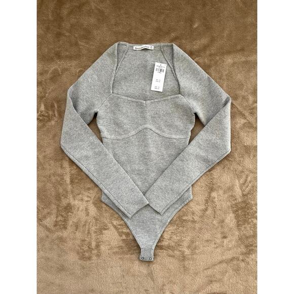 Abercrombie & Fitch Tops - NWT Abercrombie & Fitch Corset Sweater Bodysuit Gray Women’s Size XS
